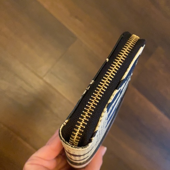 Y2K L.A.M.B. Zebra Black and White LEATHER Stripe Long Wallet LARGE - Picture 8 of 16